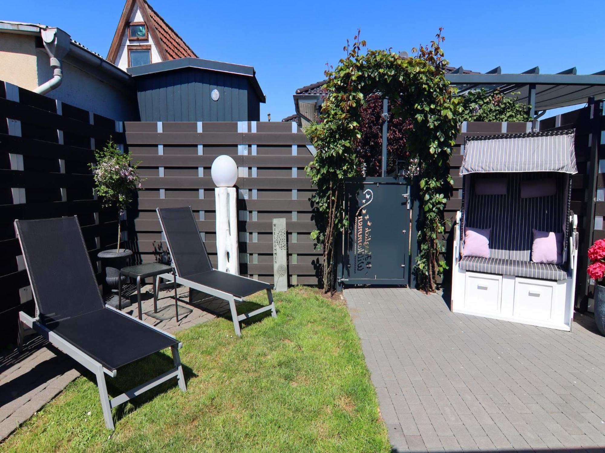 Serene Bungalow In Neubukow With Garden Extérieur photo